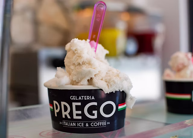 Ijssalon Prego
